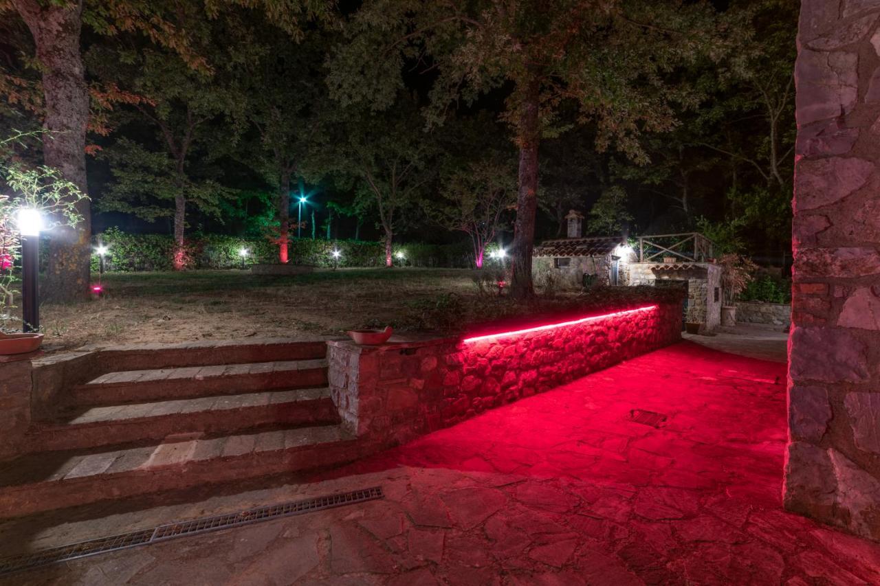 Villa Bog - Villa Con Piscina E Campo Da Tennis Piegaro  Bagian luar foto