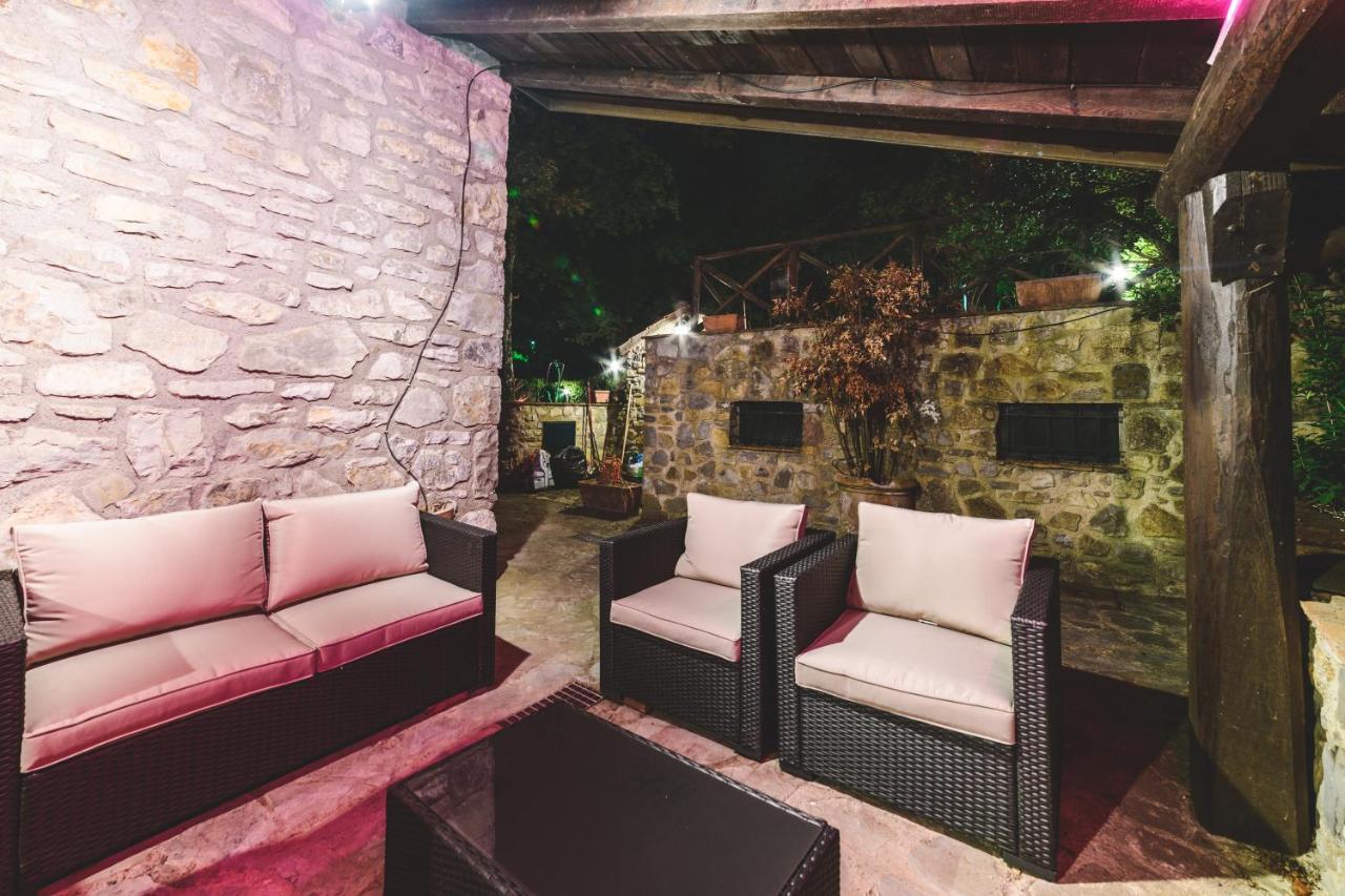 Villa Bog - Villa Con Piscina E Campo Da Tennis Piegaro  Bagian luar foto